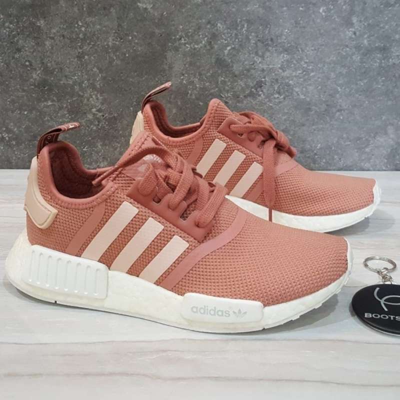 Nmd r1 best sale salmon pink