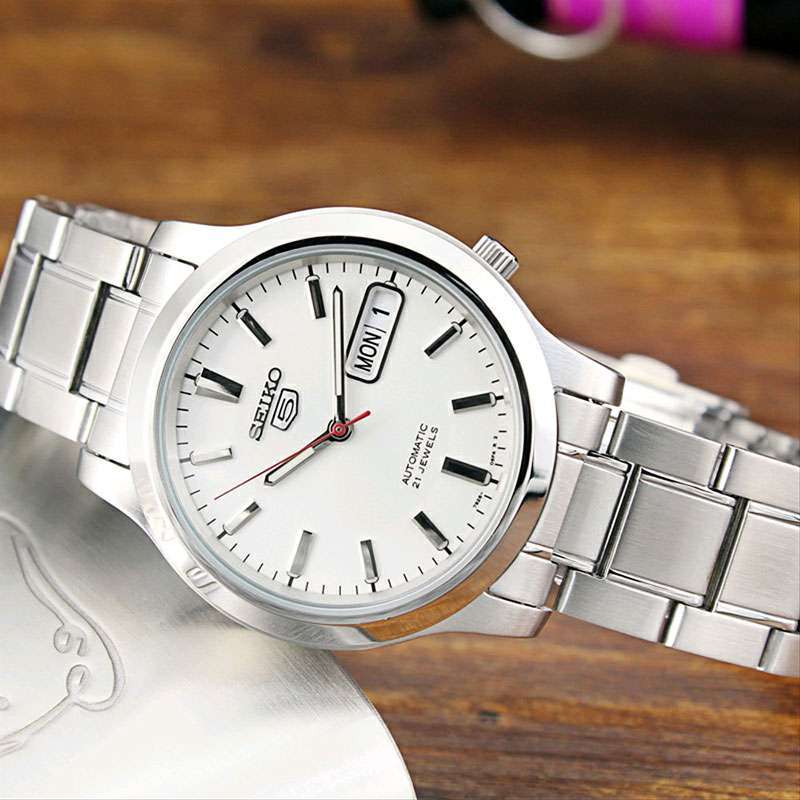 Promo Seiko 5 Automatic 21 Jewels Original  Jam Tangan Pria -  White Silver Diskon 20% di Seller Casio Indotama Shop Official Store -  Tangki-2, Kota Jakarta Barat | Blibli