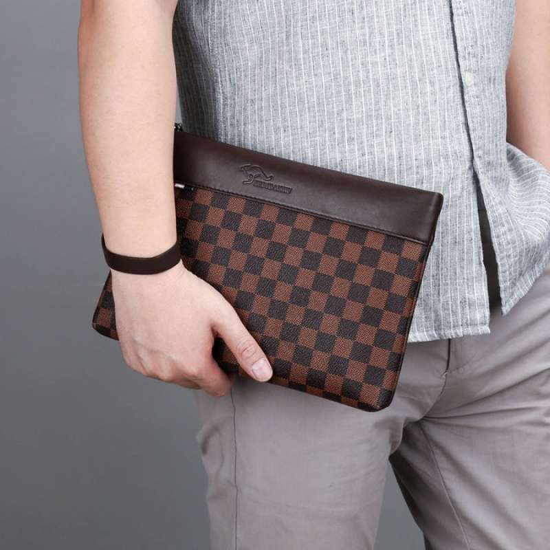 clutch bag pria louis vuitton