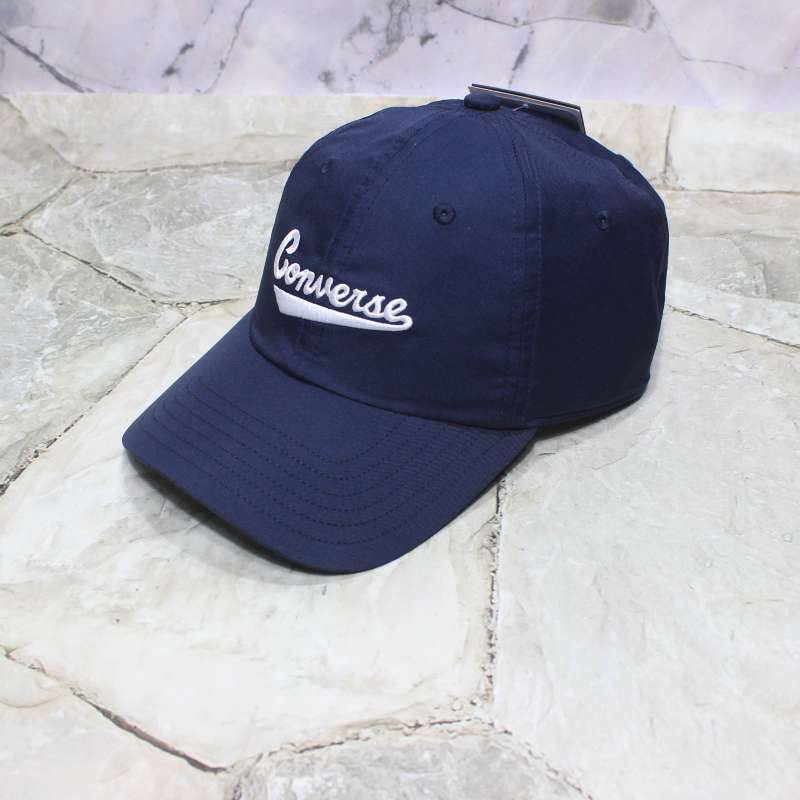 Topi converse on sale