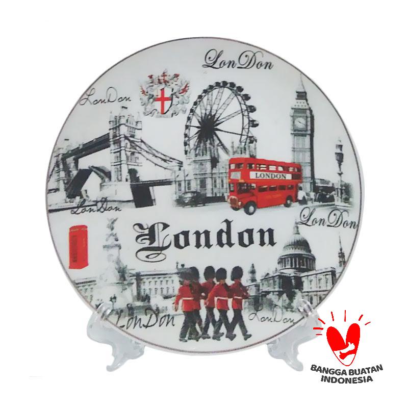 Ychateau London PRL002 Piring Pajangan