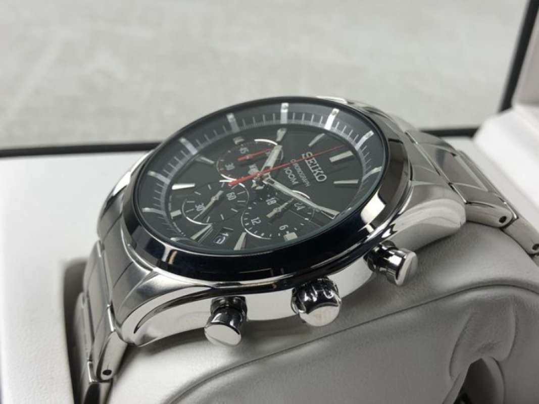 Promo Jam Tangan Pria Seiko Chronograph SSB089P1 Black Red Quartz Original  di Seller Seiko Official Store - Kota Jakarta Pusat, DKI Jakarta | Blibli
