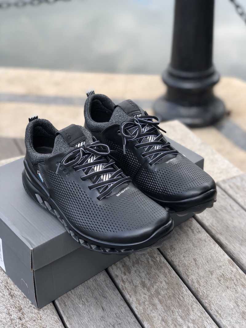 can golf shoes be used for running