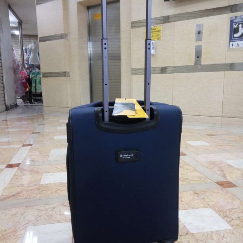 Kain Kanvas Travel Nylon Medium Bagasi 
