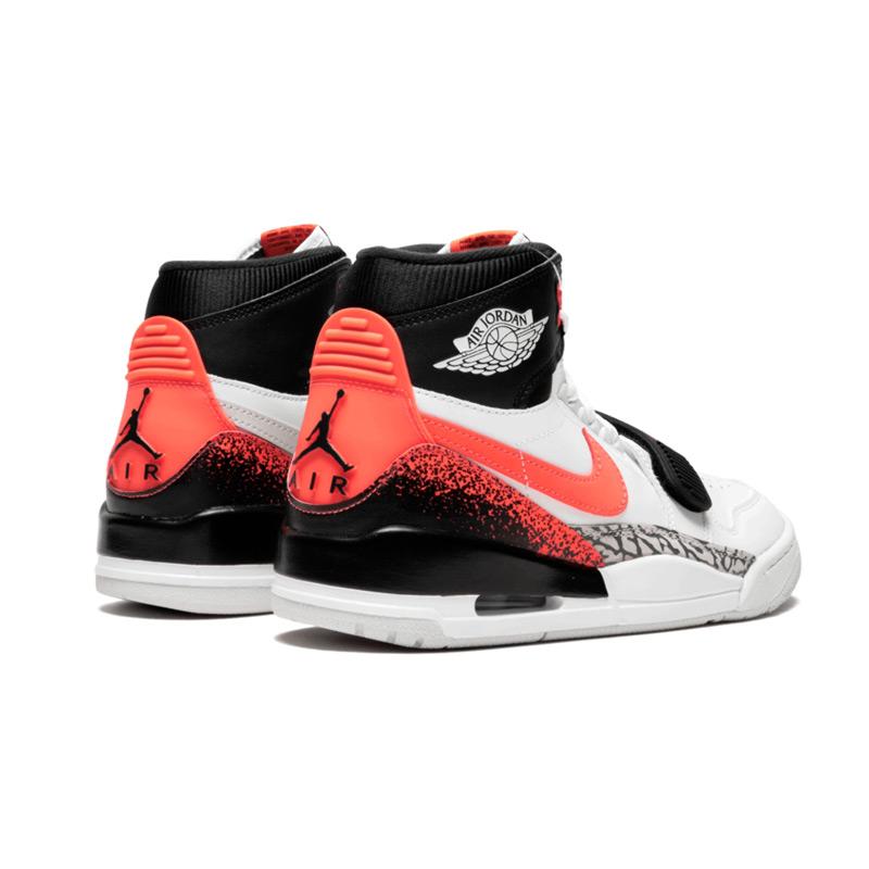 Jual NIKE Jordan Legacy 312 Tech 