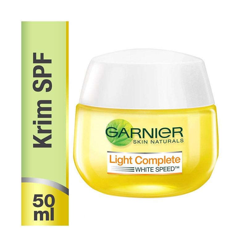 Jual Surabaya Garnier Light Complete White Speed Multi Action Whitening Serum Cream Extra Uv Protection Pelembab Wajah 50 Ml Di Seller Bliblimart Official Store Surabaya Kab Sidoarjo Jawa Timur Blibli