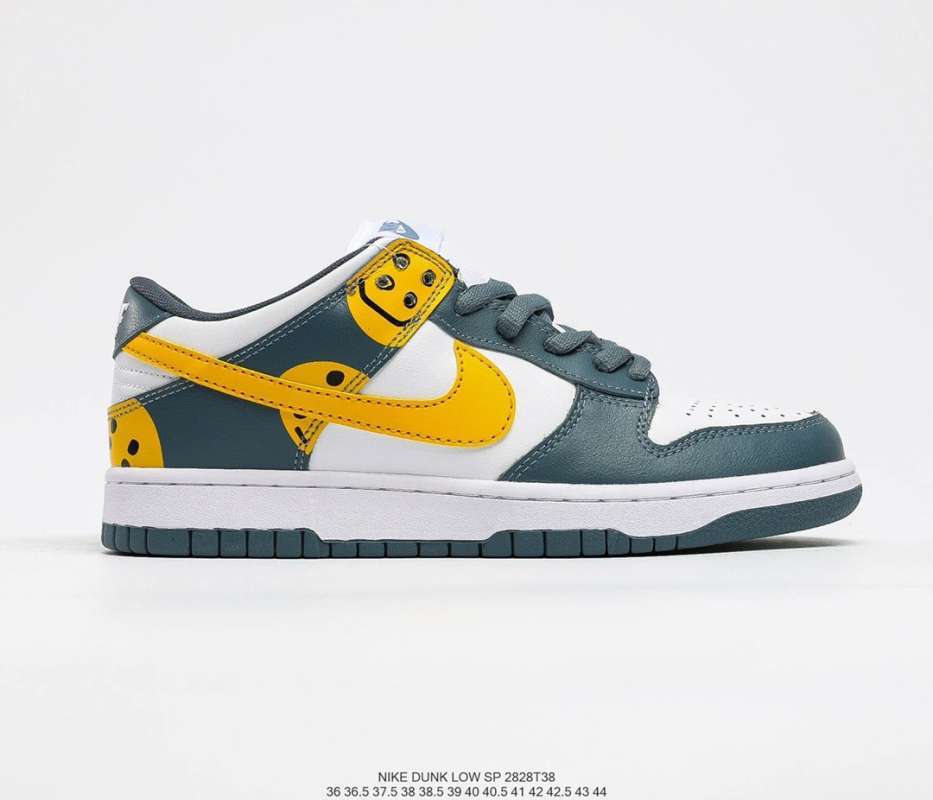 nike sb smiley