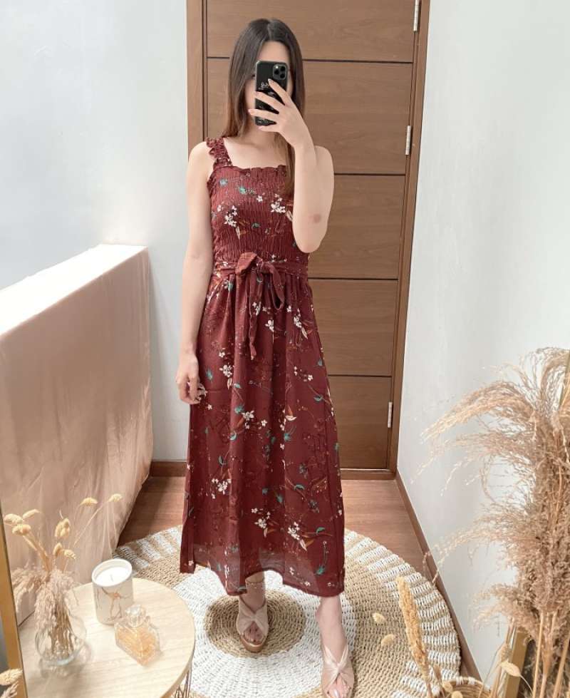 Promo Gratis Ongkir Helen Floral Dress 