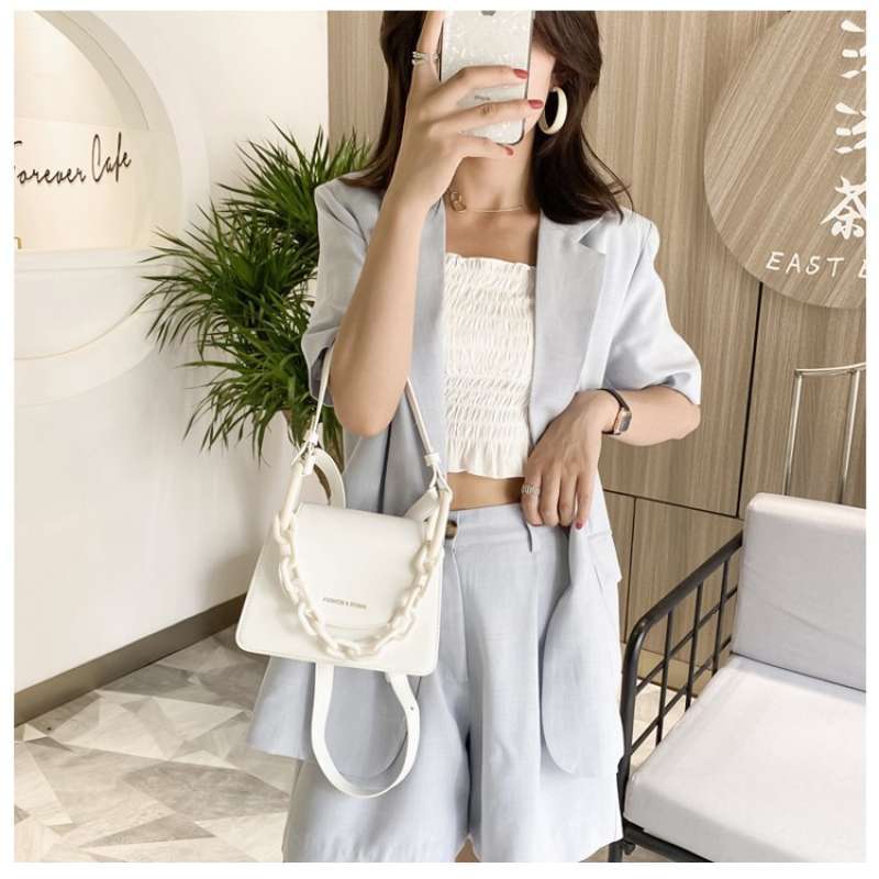 Jual Tas Charles And Keith Sling Bag Model Terbaru Kekinian