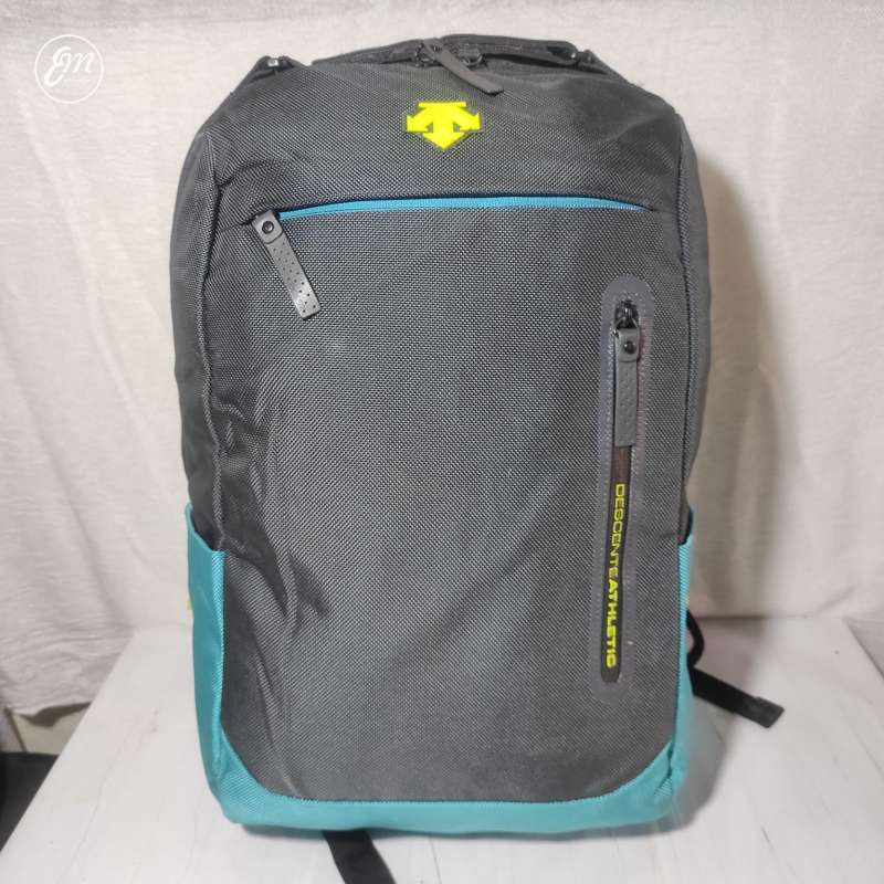 Jual TAS RANSEL LAPTOP DESCENTE ATHLETIC GREY GREEN PRELOVED RD
