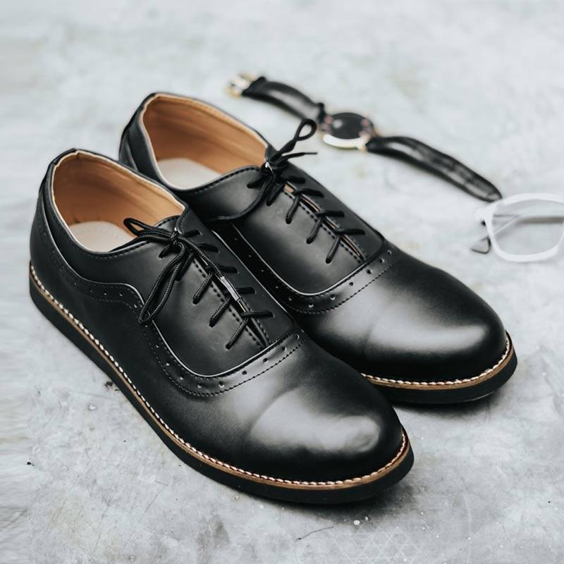 sepatu oxford