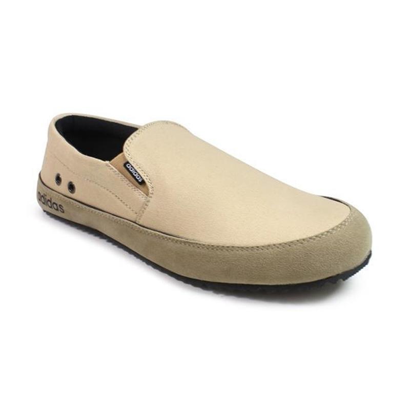 adidas casual slip on shoes