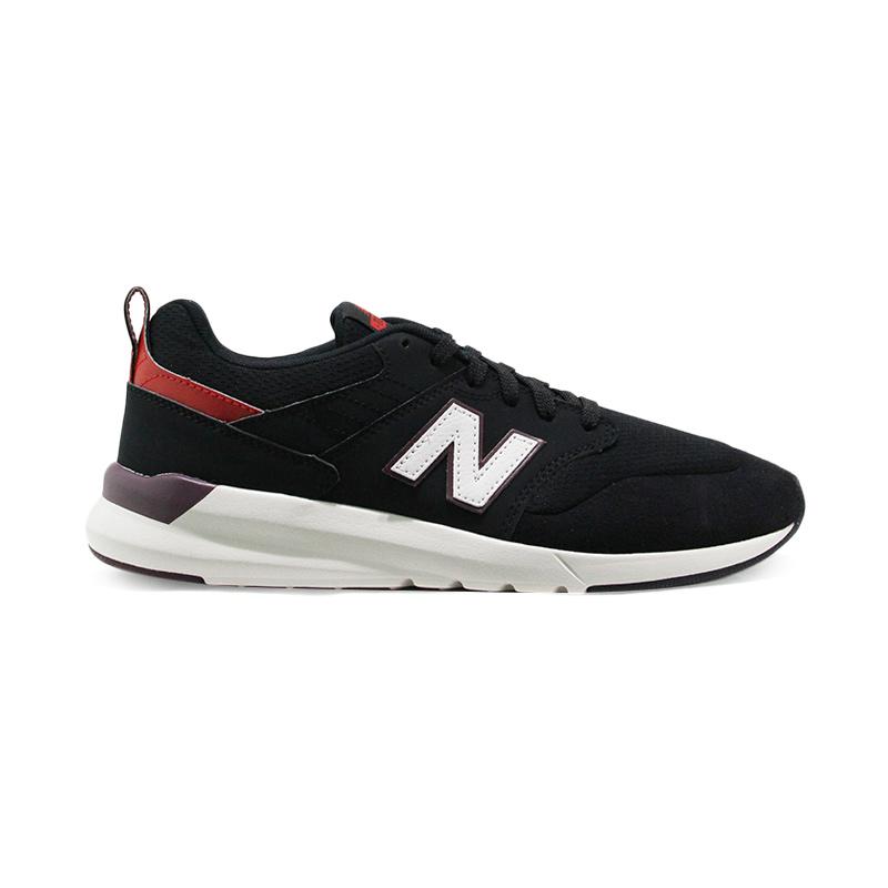 Jual New Balance Sepatu Sneakers Pria 