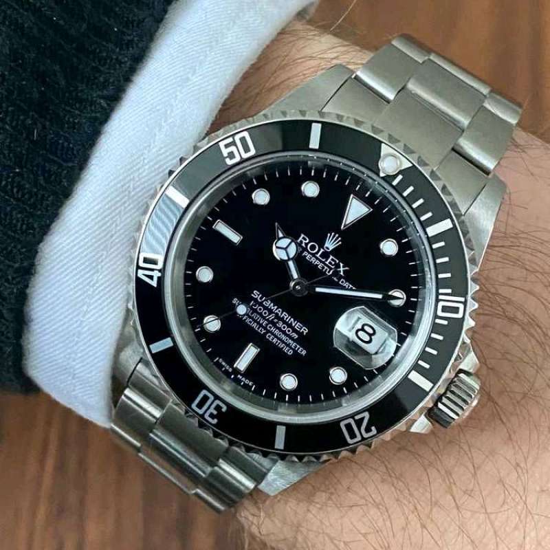 Jual Rolex Submariner Date 16610 Jam 