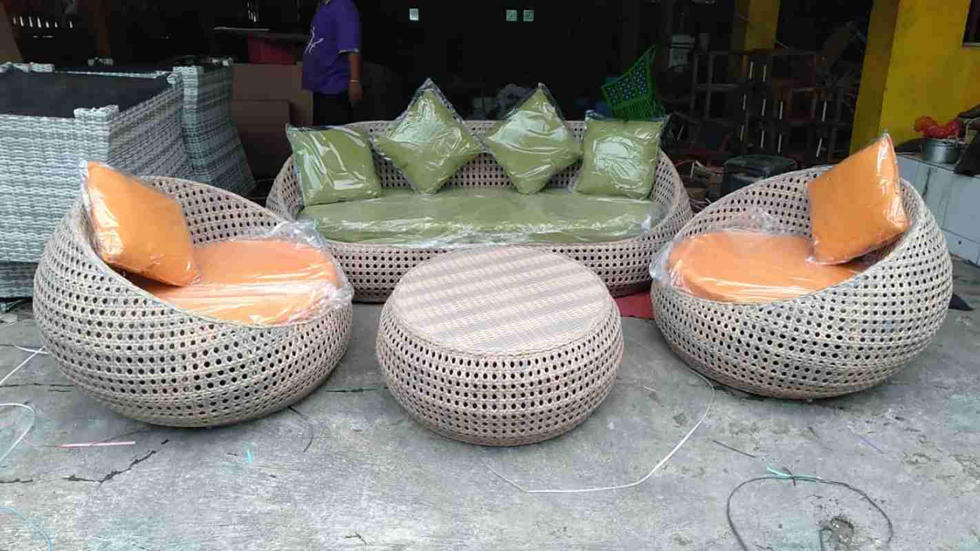 Sofa rotan deals