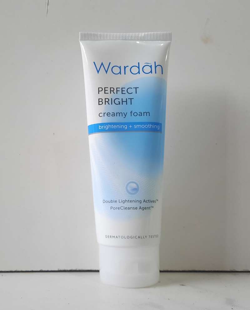 Jual Wardah Facial Wash Perfect Bright Creamy Foam Brightening