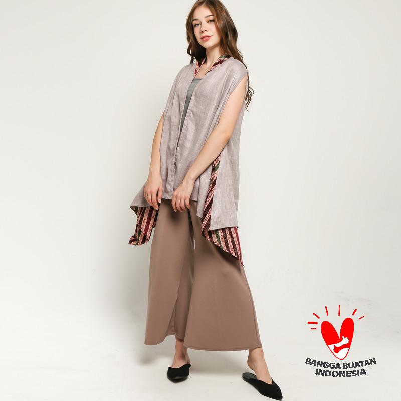 Outer Batik Cardigan Batik Vest Wanita Loose Asimetris Gesyal Terbaru Agustus 2021 Harga Murah Kualitas Terjamin Blibli