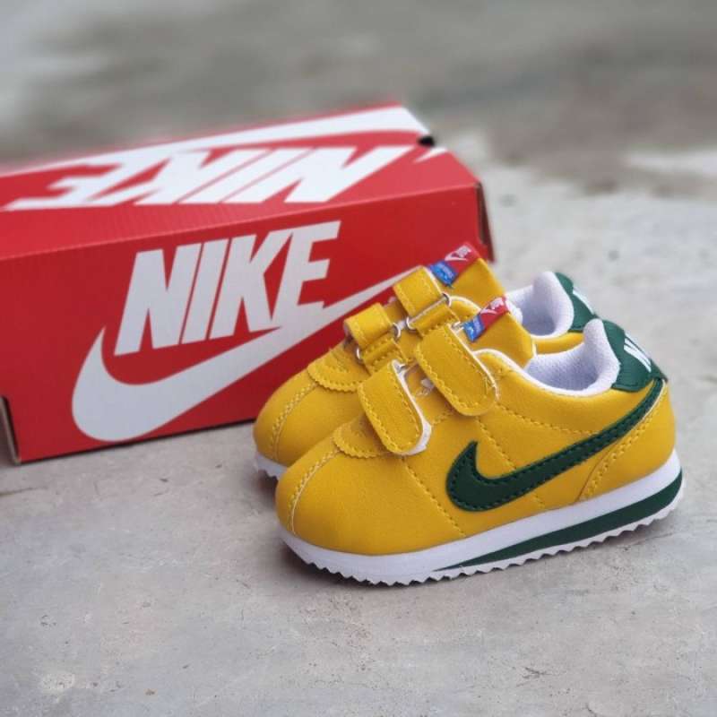Jual Gratis Ongkir Sepatu Bayi Nike Cortez Perekat Kuning List Hijau Size 16 24 16 Di Seller The Grove Serua Kota Depok Blibli