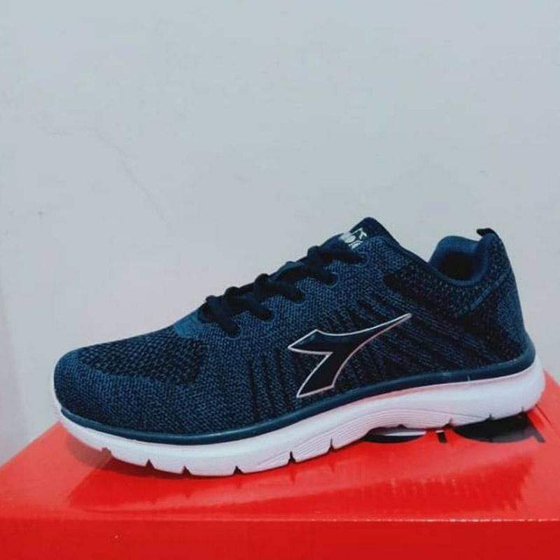 Diadora eon on sale