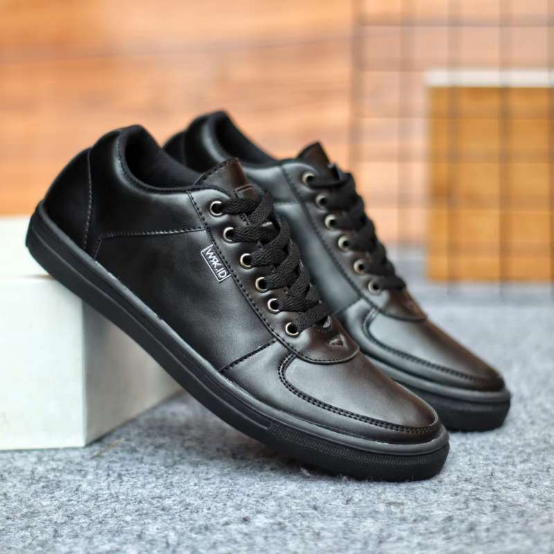 Jual Wolf Manly Sepatu Sneakers Pria Warka01 Hitam 39 Di Seller