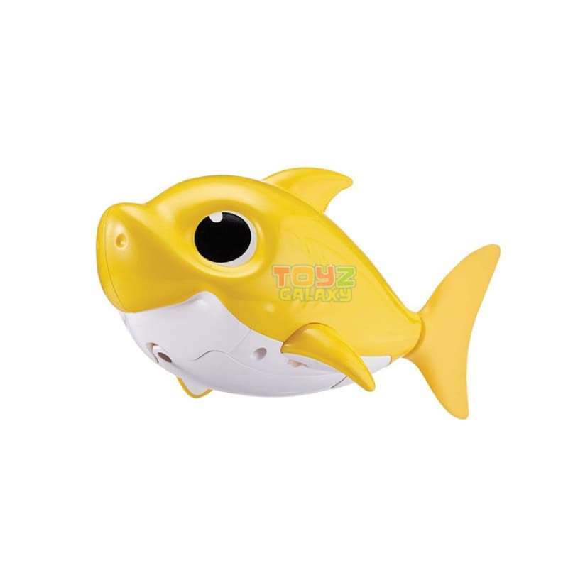baby shark sing and swim