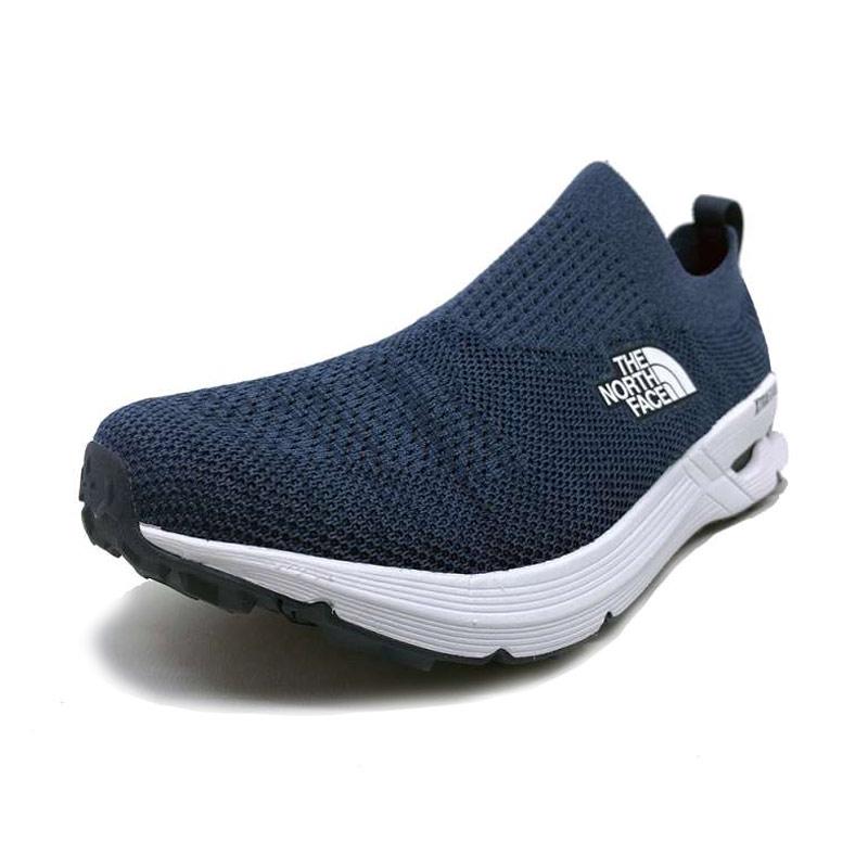 The north face hotsell slip on shoes