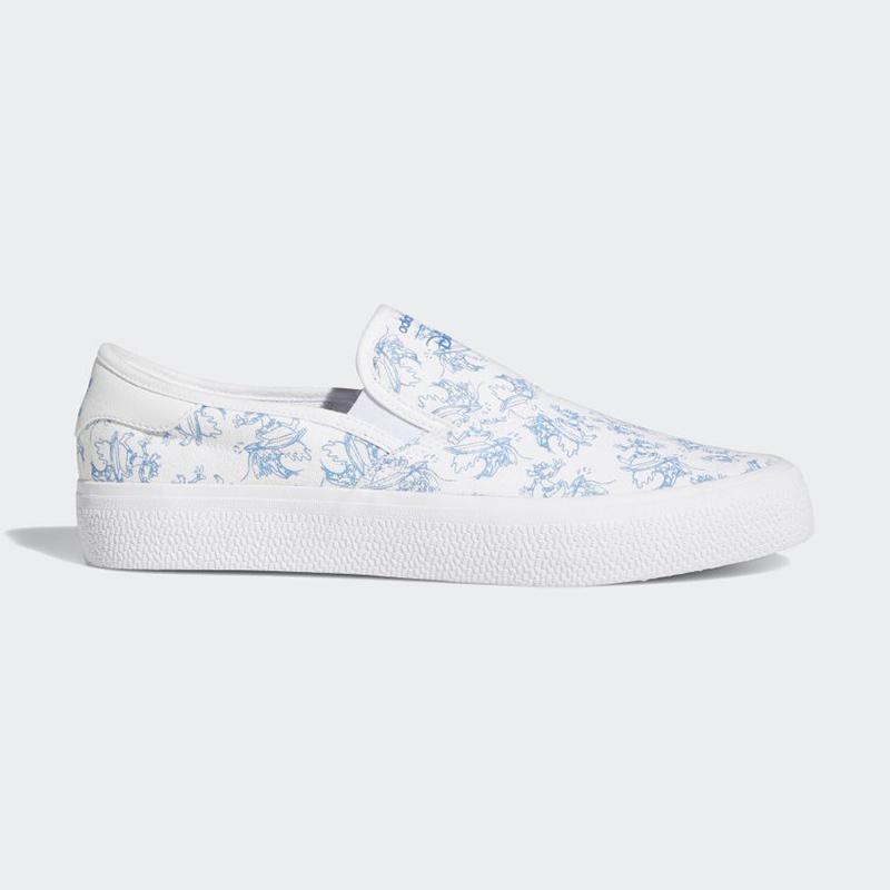 Adidas slip on disney clearance