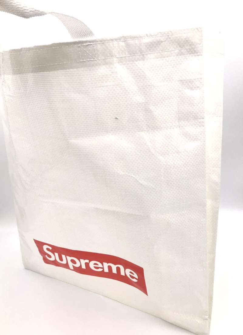 Supreme tyvek 2024 tote bag
