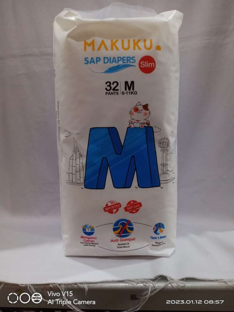 Porno video: Men sayohatchimning yuziga tegaman