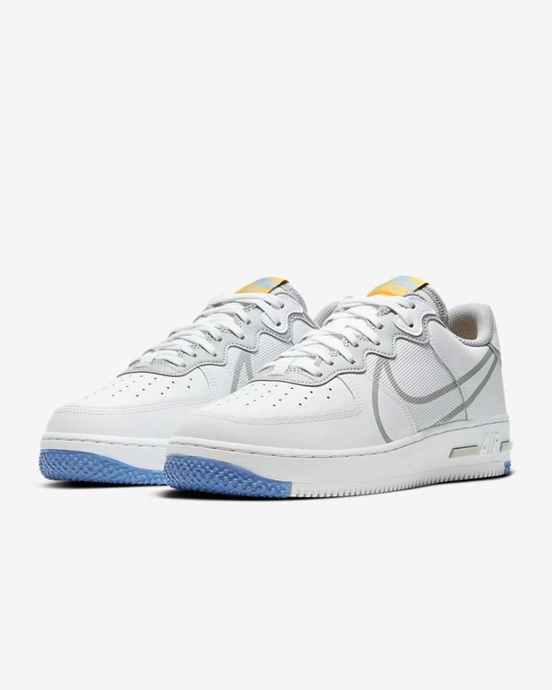 Jual Nike Air Force 1 React White Light Smoke Grey Online Februari 2021 Blibli
