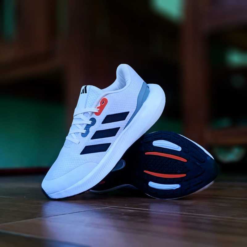 Jual Sepatu Adidas Hitam Putih Olahraga Model Premium Terbaru Harga Murah November 2024