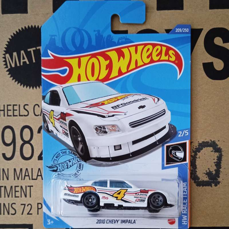 Jual Hot Wheels 2010 Chevy Impala Q 2020 Online Maret 2021 Blibli