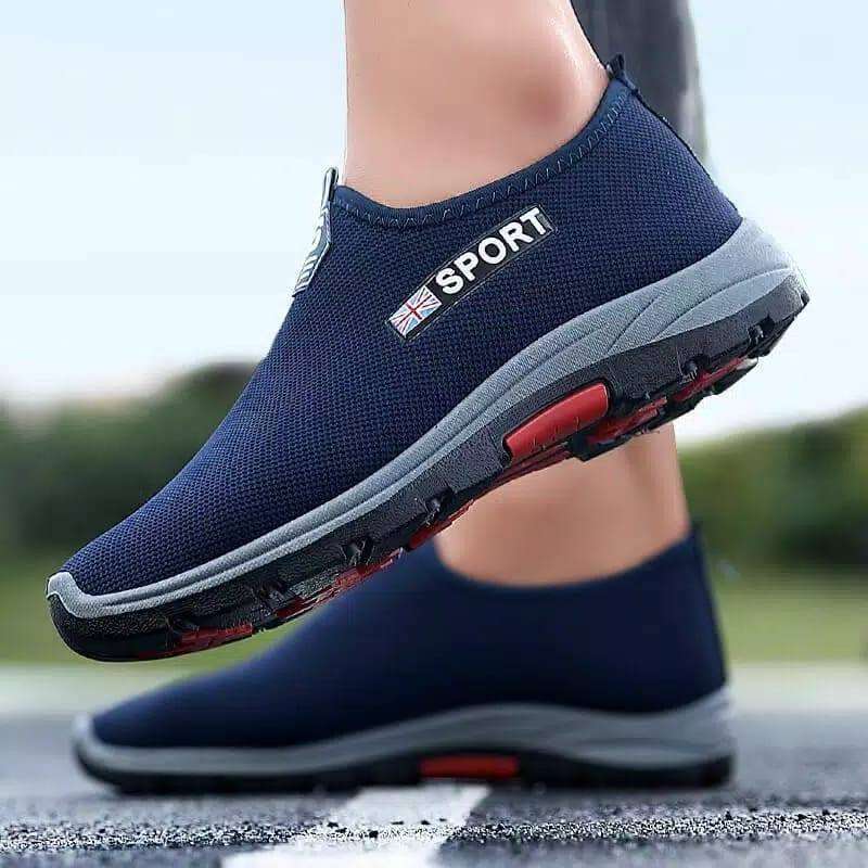 Jual sepatu slip on pria model terbaru di Seller sihab shop