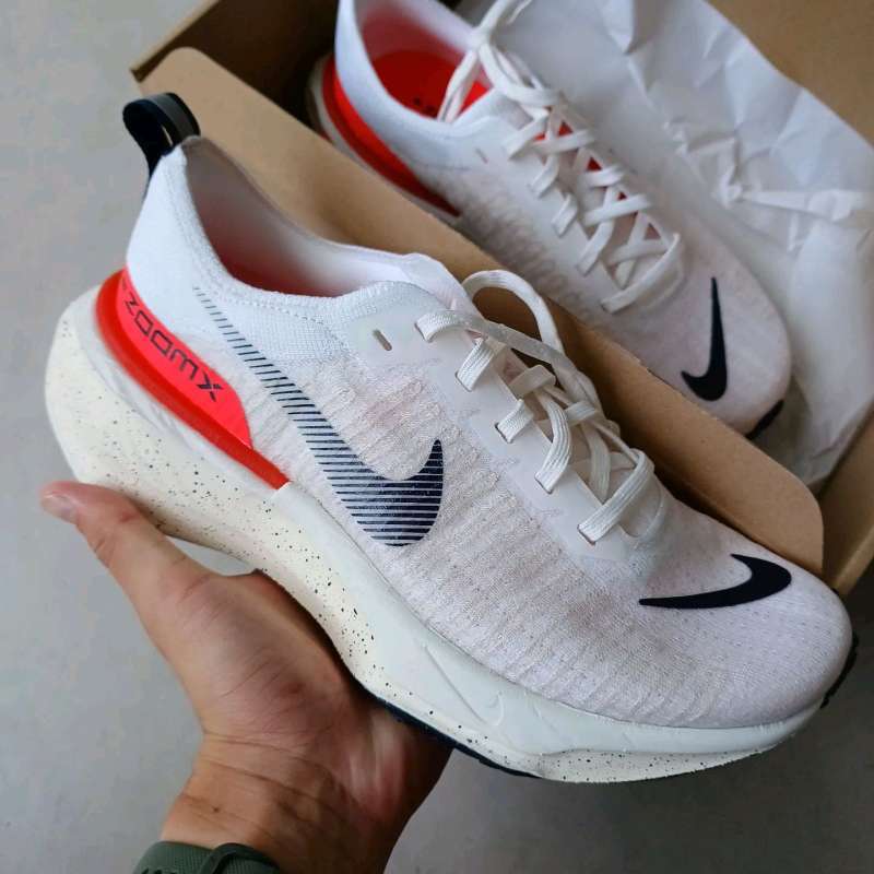 Nike ZoomX Invincible Run Flyknit White Bright Crimson || red - Main Image