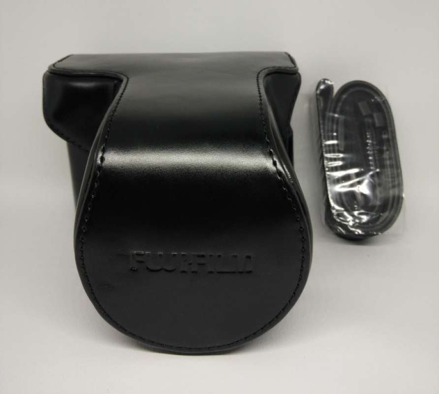 Fujifilm xa3 camera bag hot sale