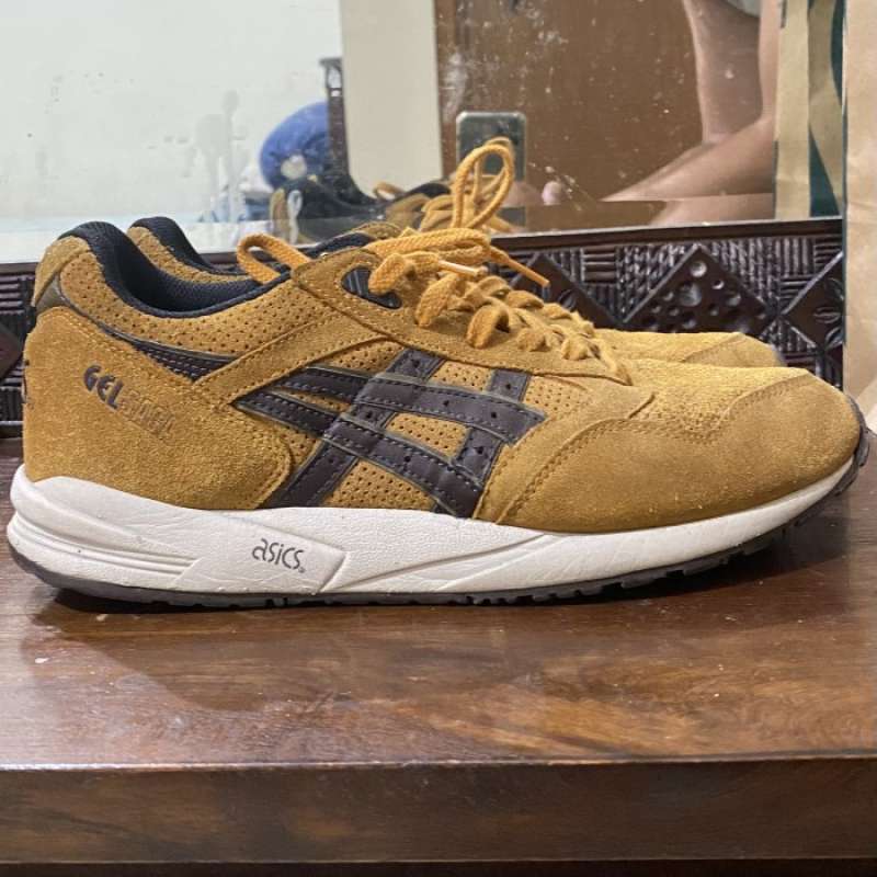 Harga sepatu asics hotsell gel saga original