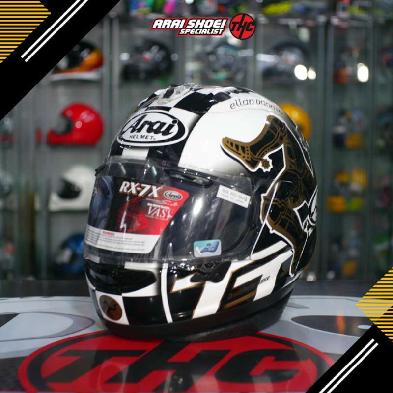 Arai hotsell tt 2017