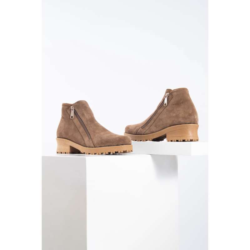 Mivasol Sepatu Boots Wanita Jasmine Suede Heels cm