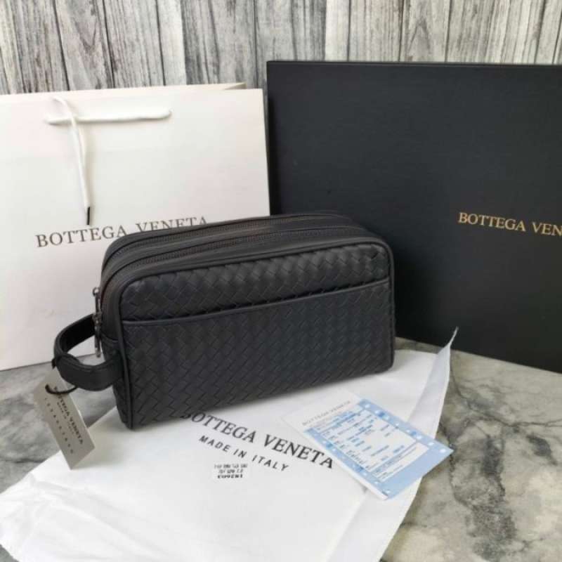 Clutch bag branded hotsell