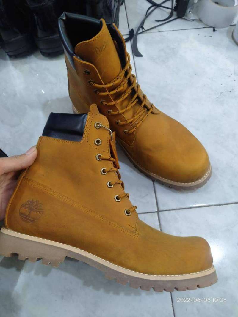 Sepatu discount safety timberland