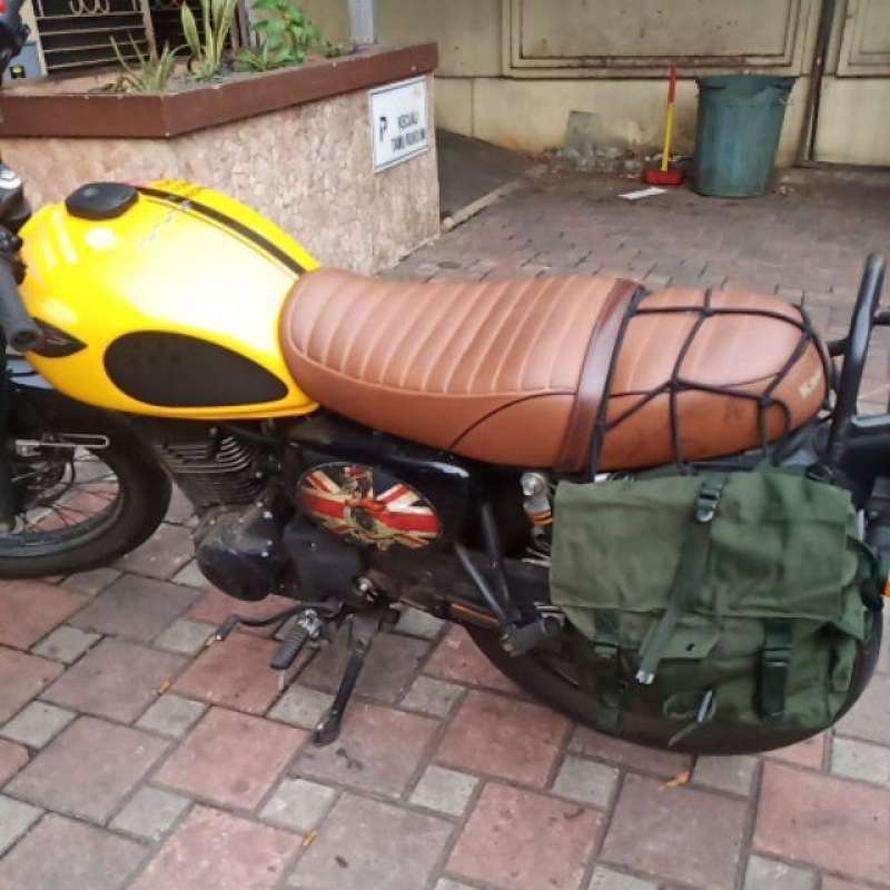 Side bag on sale kawasaki w175