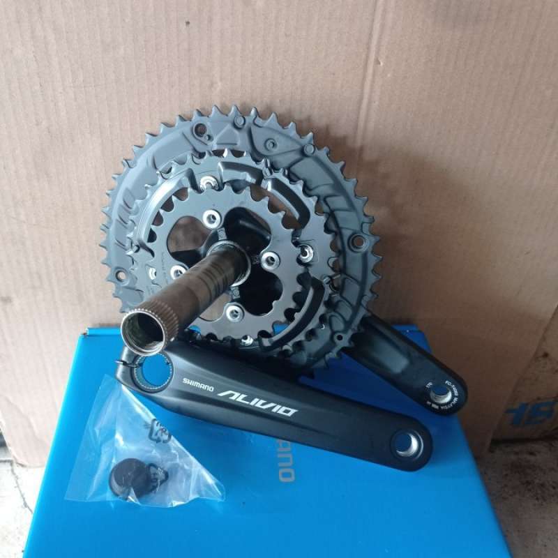 Alivio hotsell hollowtech crankset