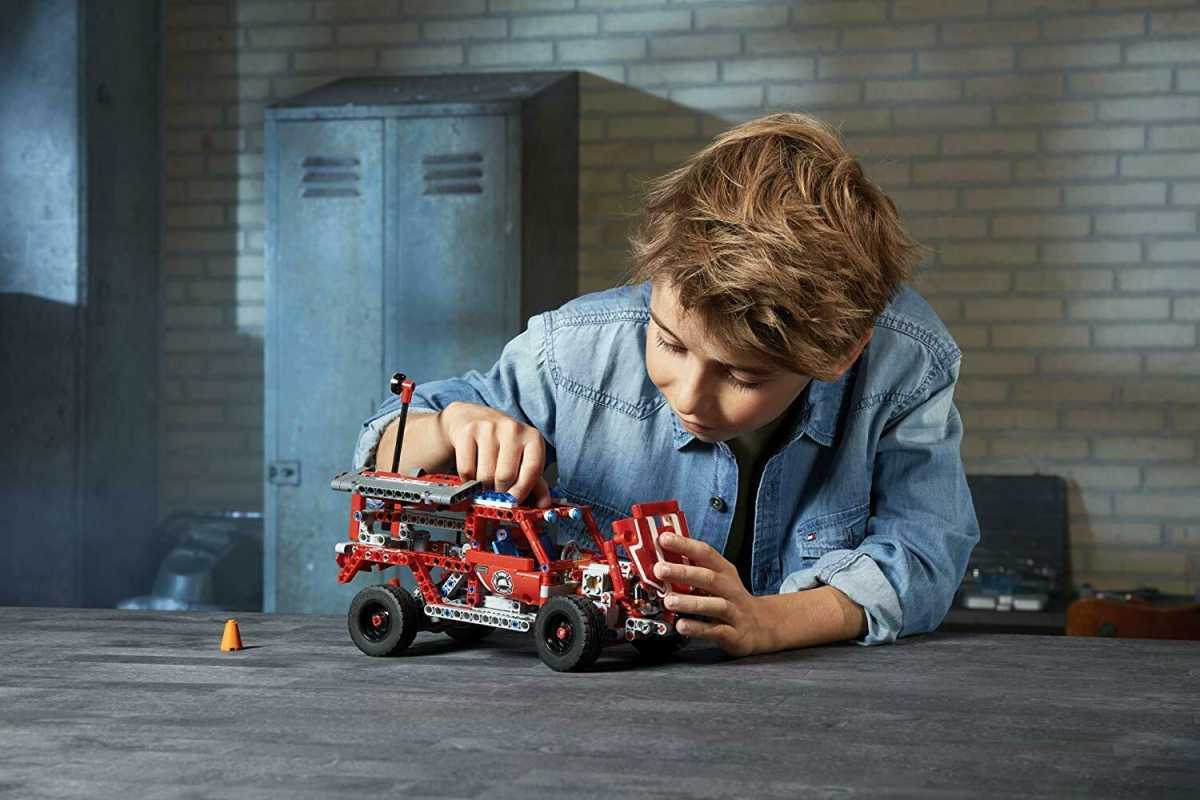 Fire Racer Lego Technic First Responder Jual LEGO Technic 42075