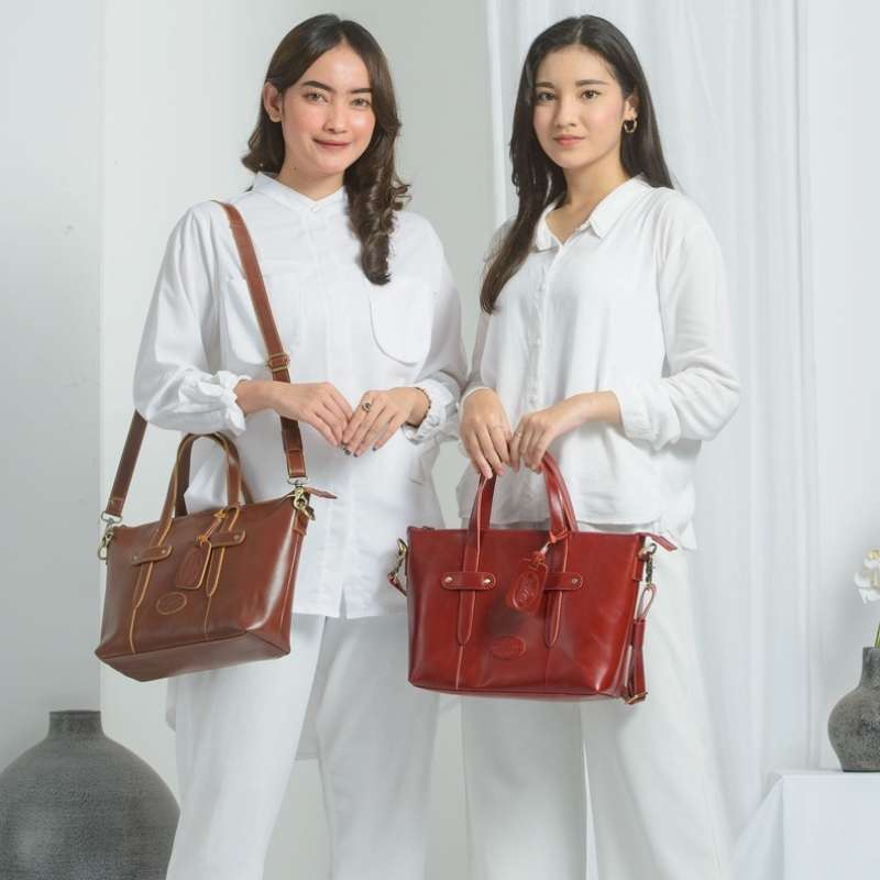 NEW TOTE BAG DAN SLING BAG WANITA BAHAN KULIT SAPI ASLI SHOPIE FREE GRAVIR NAMA DI GANTUNGAN TAS