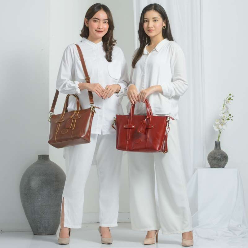 Nama sling bag sales
