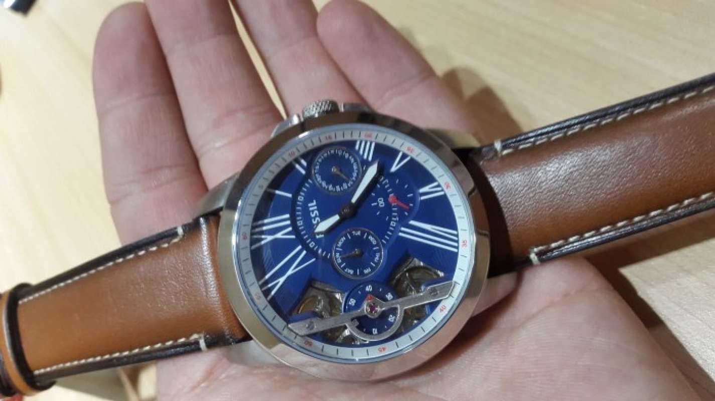 Fossil me 1161 store