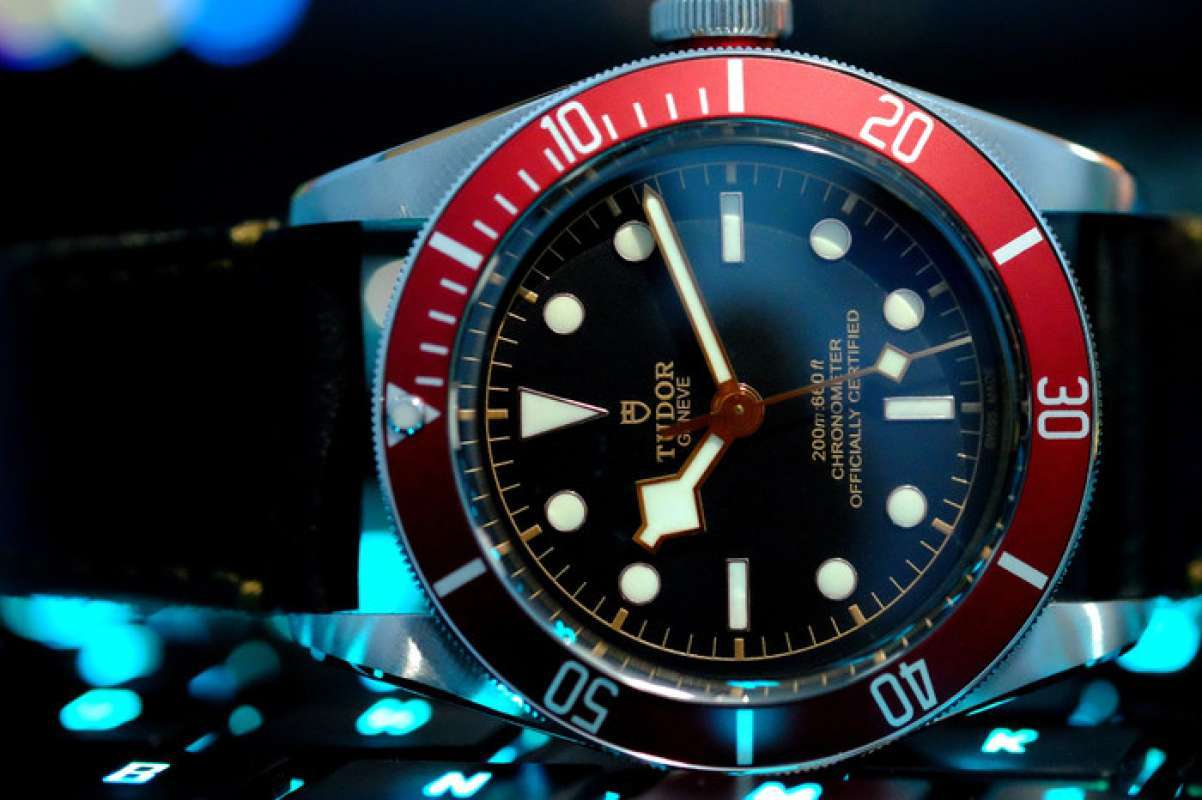 Harga tudor watch clearance