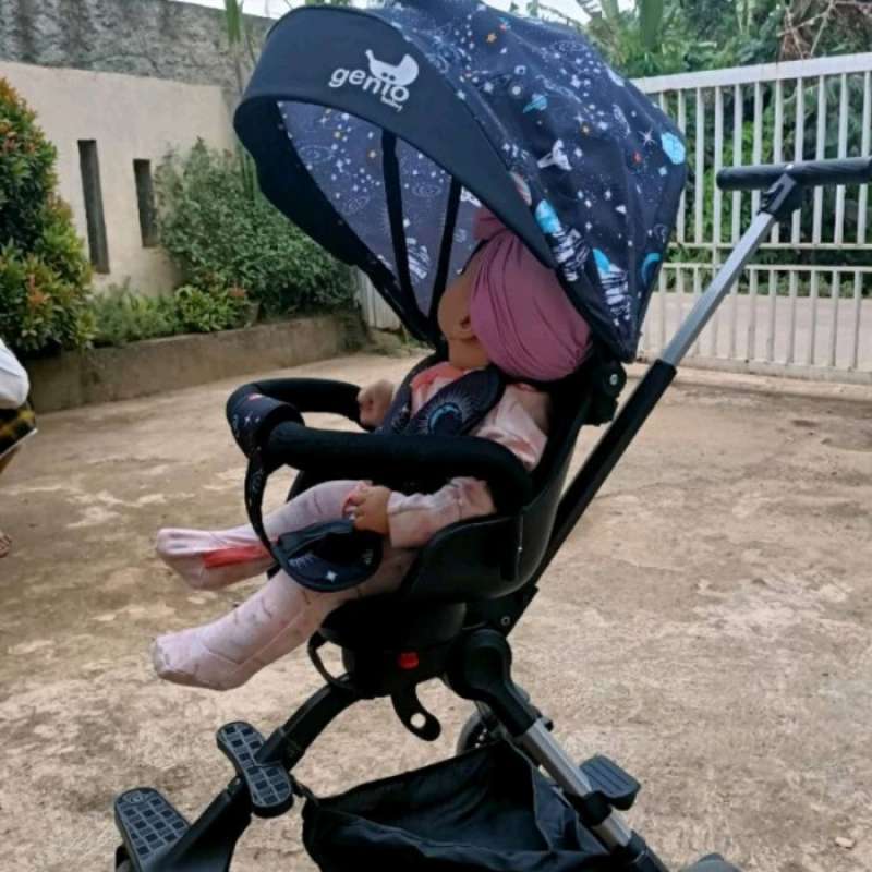 Dino magic pram top