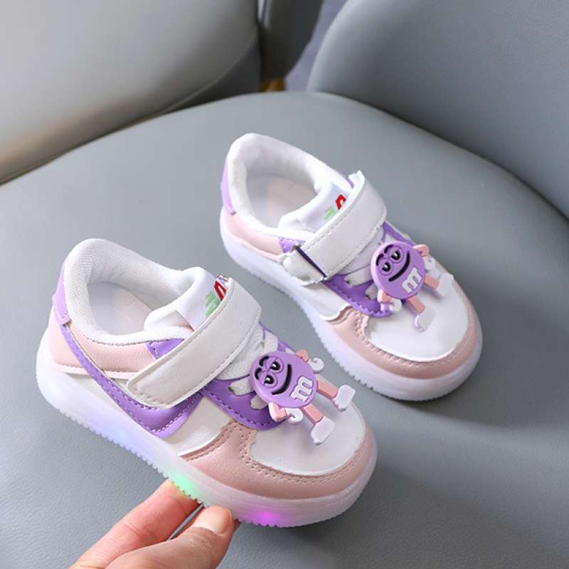 Converse kitty 0706 2025