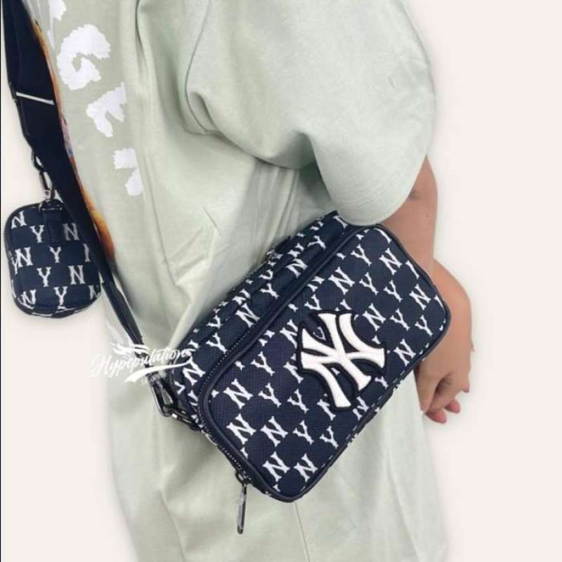 Jual MLB NY Dark Blue Monochrome Sling Bag ORIGINAL di Seller Hypepulation  - omplek Megah Berlian No.88Q, Jalan Pukat Banting IV, Bantan, Medan  Tembung, Kota Medan 20224 - Kota Medan